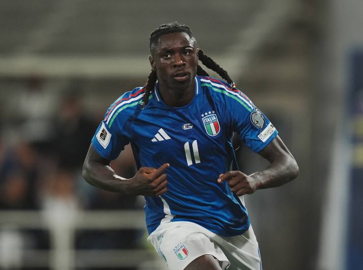 Kean esulta con la maglia dell'Italia