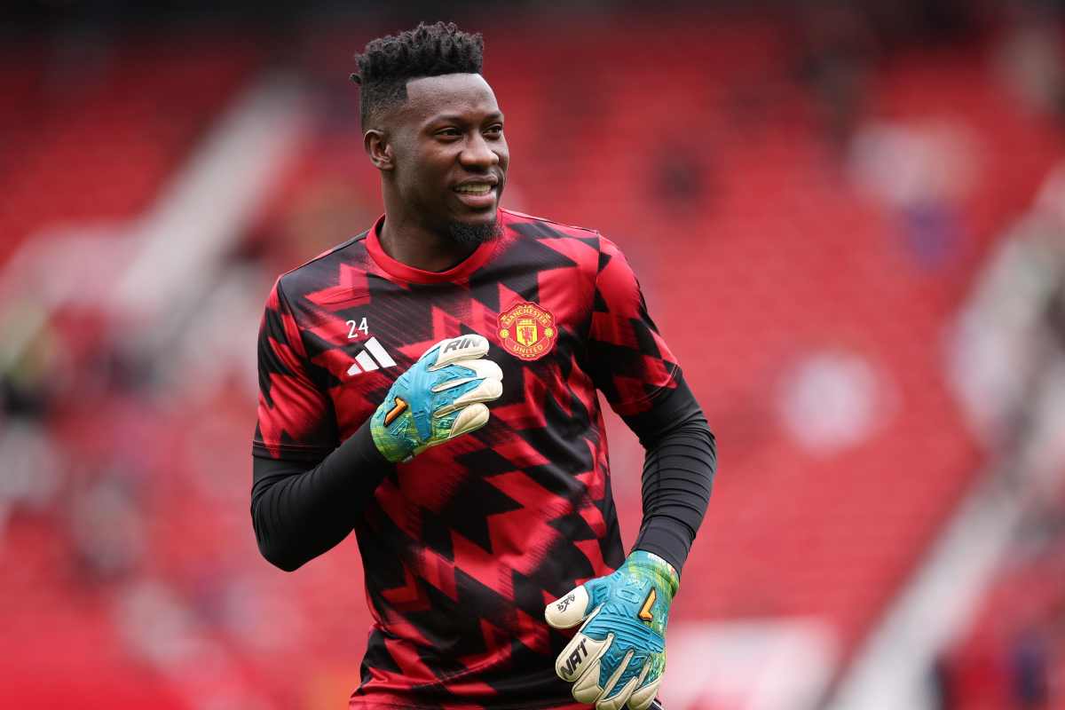 Onana durante un riscaldamento